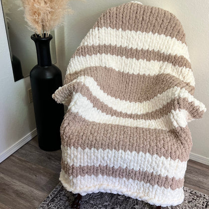 Chunky Knit Chenille Throw - Ivory & Beige